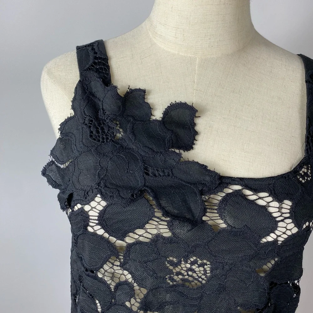 GENUINE PEOPLE Lace Appliqué Floral Tank Black M - Picture 3 of 7